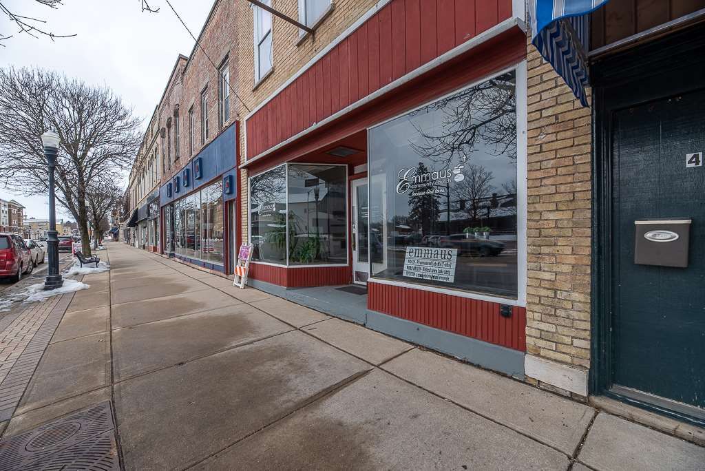 6 W Fulton St, Edgerton, WI 53534
